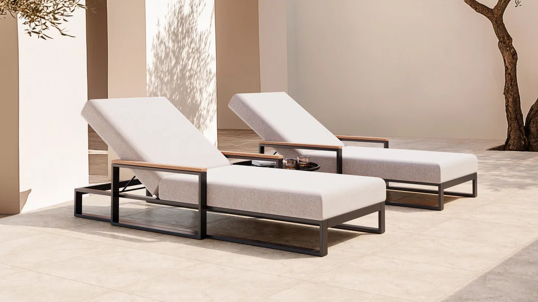 Linea Matoyo - Matoyo Sun Lounger in una dimora elegante